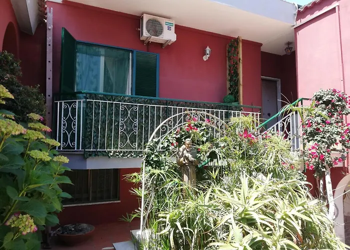 Sofia Pensión Pozzuoli